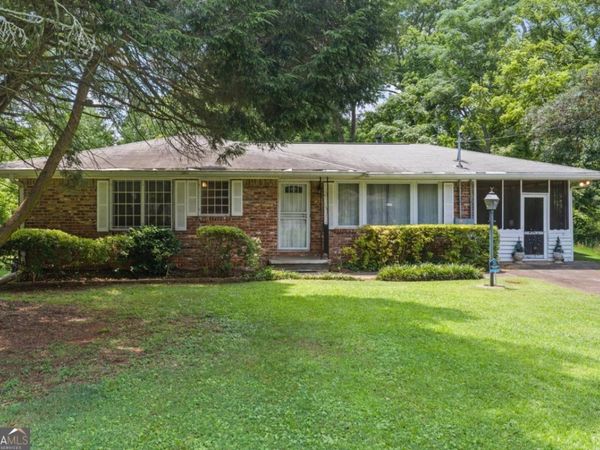 4097 Gladesworth Lane, Decatur, GA 30035