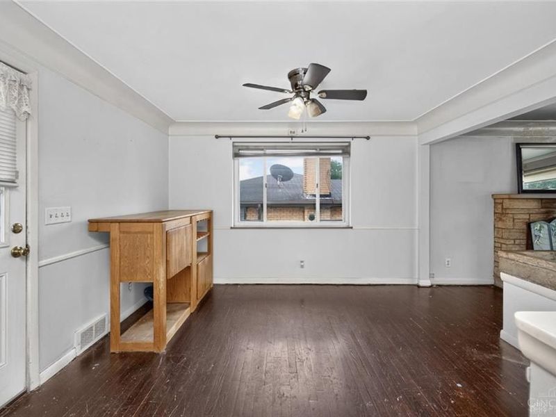 1324 Thurnridge Drive, Reading, OH 45215 Photo 13