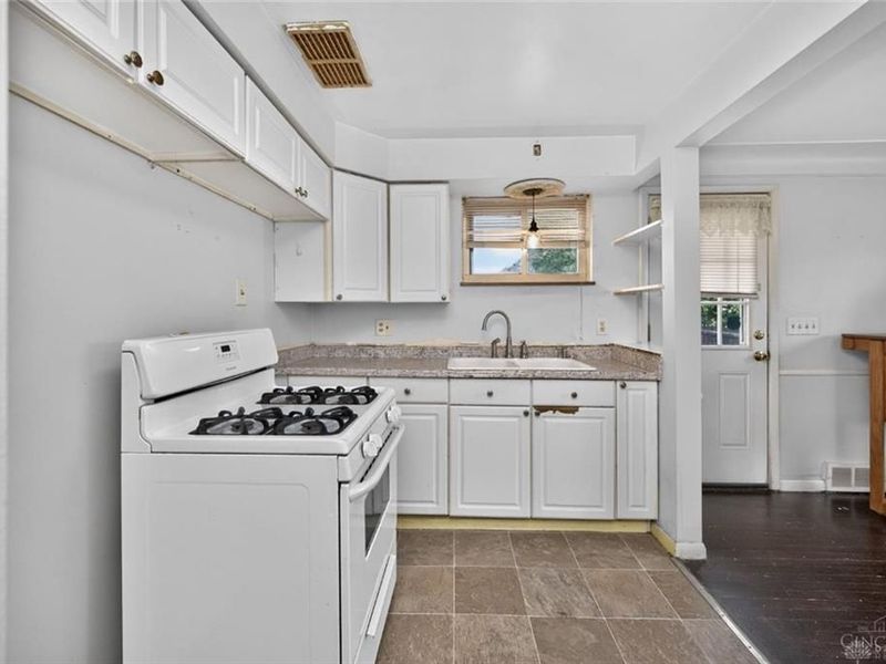 1324 Thurnridge Drive, Reading, OH 45215 Photo 9