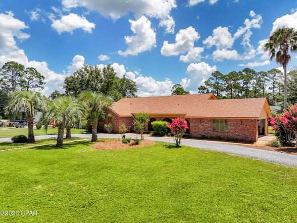 101 Mimosa Avenue , Port St Joe, FL 32456