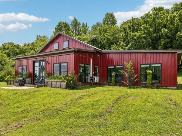 244 Access Rd , Pulaski, TN 38478