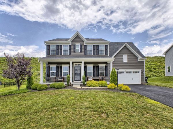 6392 Antonio Drive, Irwin, PA 15642