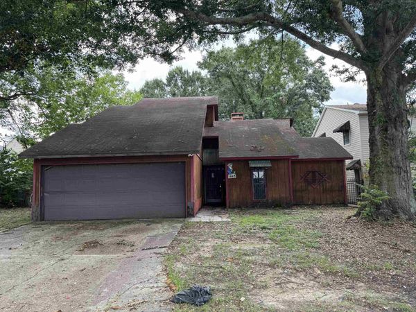 1883 Stonegate Ct, Baton Rouge, LA 70815
