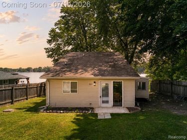 4165 Highcrest Drive, Genoa Twp, MI 48116