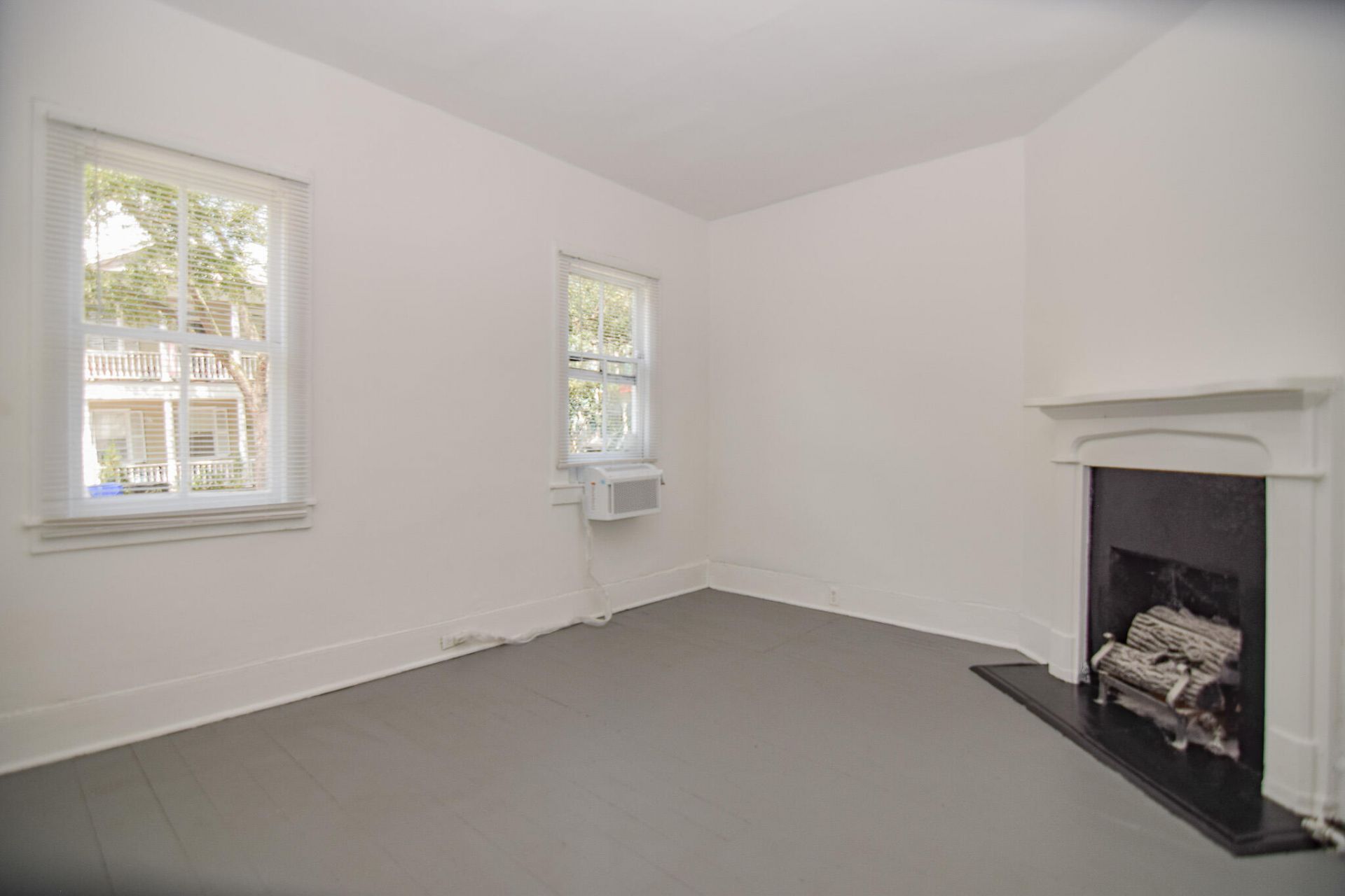 74 Smith Street Photo 7