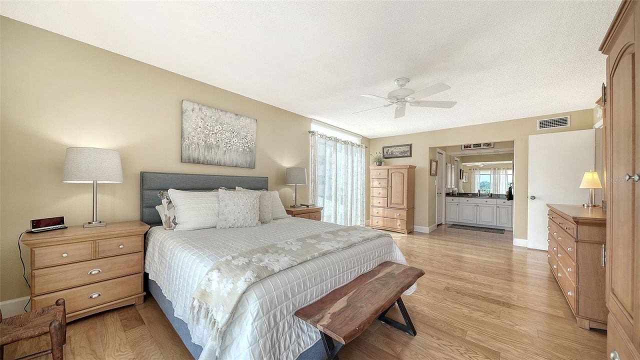 2301 Gulf Of Mexico Drive, Unit 44N, Longboat Key, FL 34228 Photo