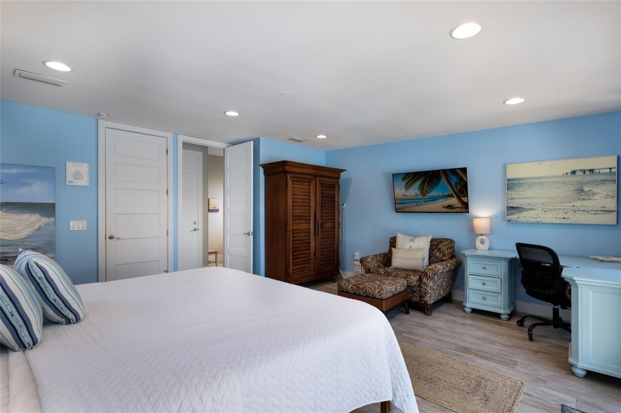 504 Spring Avenue, Anna Maria, FL 34216 Photo