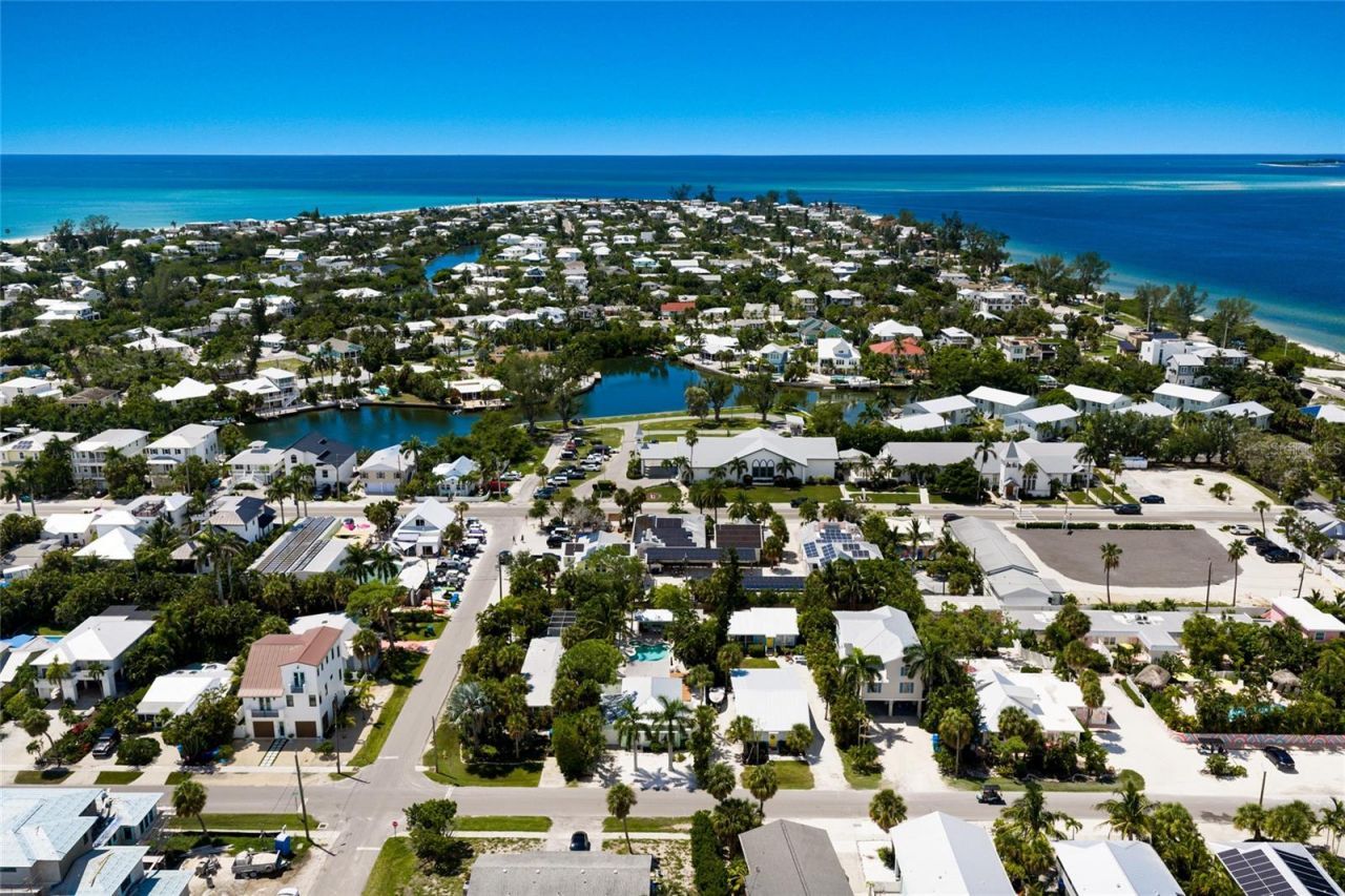 504 Spring Avenue, Anna Maria, FL 34216 Photo