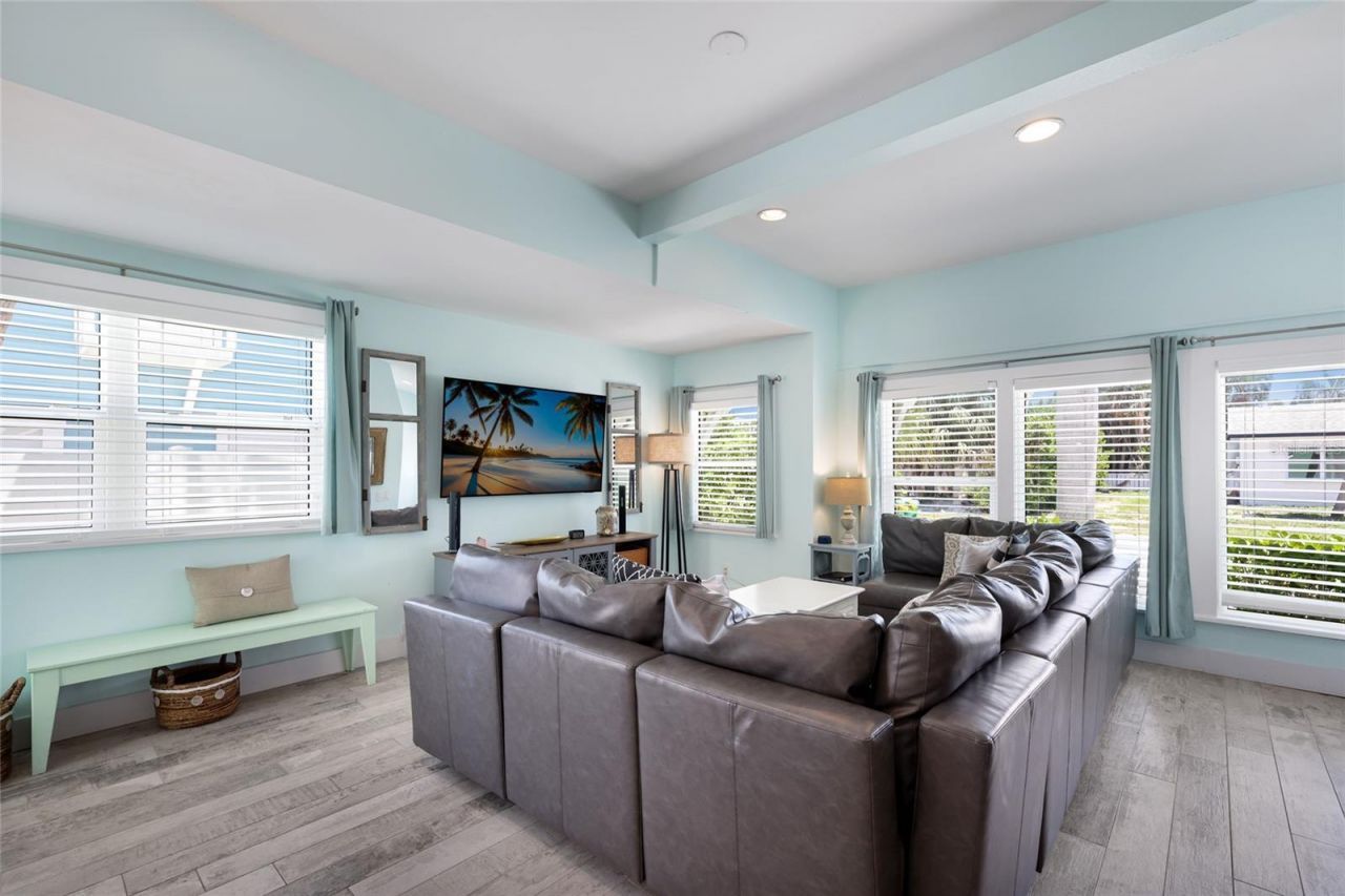 504 Spring Avenue, Anna Maria, FL 34216 Photo