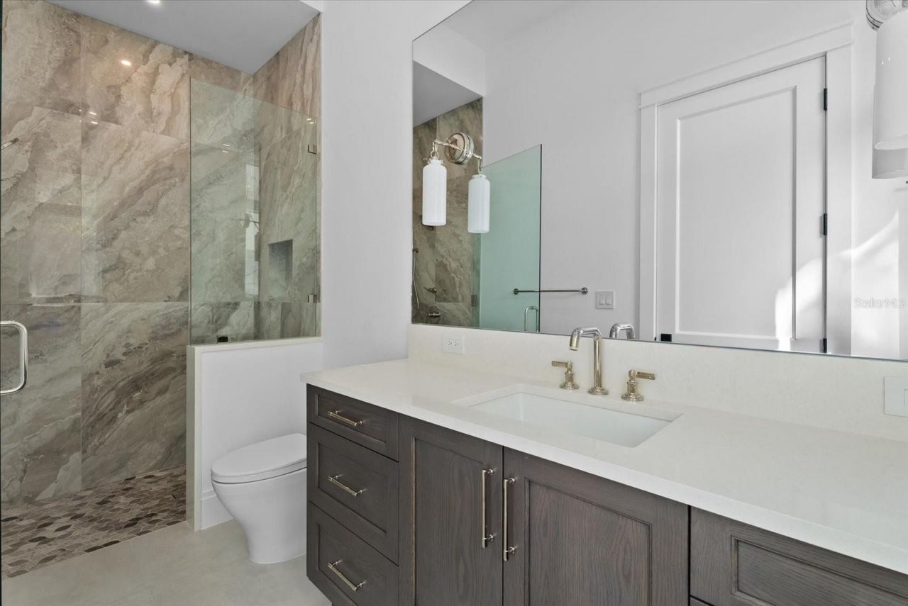 5215 Hidden Harbor Road, Sarasota, FL 34242 Photo