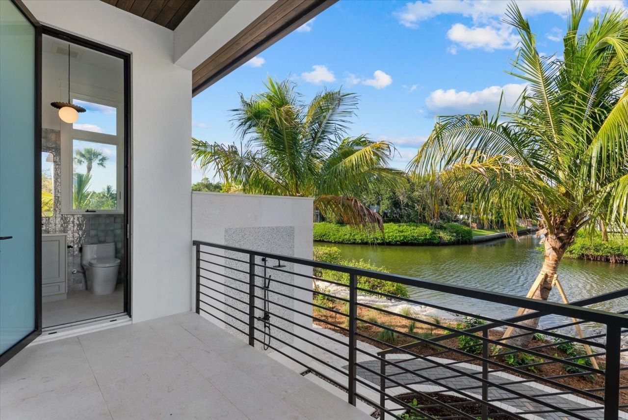 5215 Hidden Harbor Road, Sarasota, FL 34242 Photo