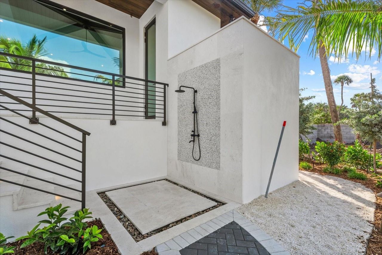 5215 Hidden Harbor Road, Sarasota, FL 34242 Photo