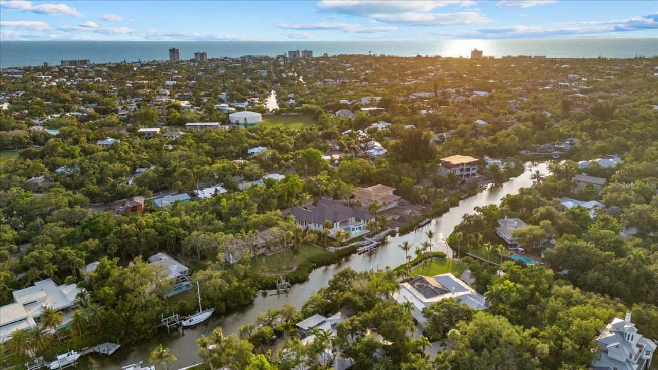 5215 Hidden Harbor Road, Sarasota, FL 34242 Photo