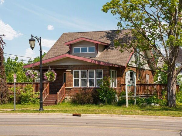 201 E Main Street, Gaylord, MI 49735