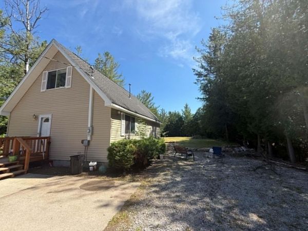 2195 Raymond Street, Alpena, MI 49707
