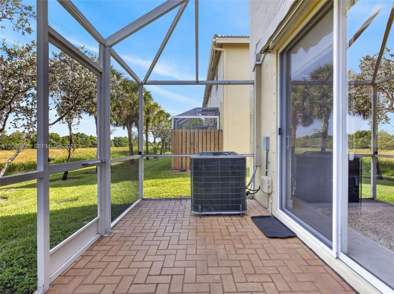 2475 W Cordoba Bnd , Weston, FL 33327 Photo