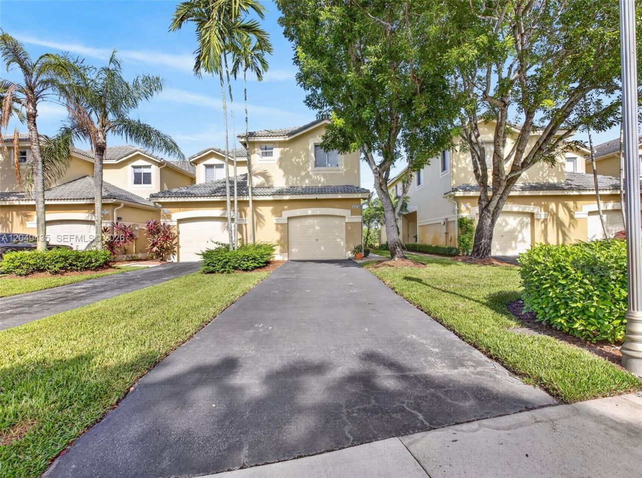 2475 W Cordoba Bnd , Weston, FL 33327 Photo