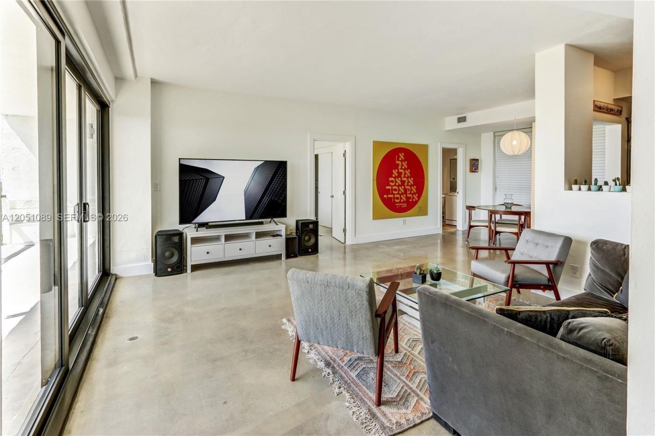 5701 Biscayne Blvd , Unit 901, Miami, FL 33137 Photo