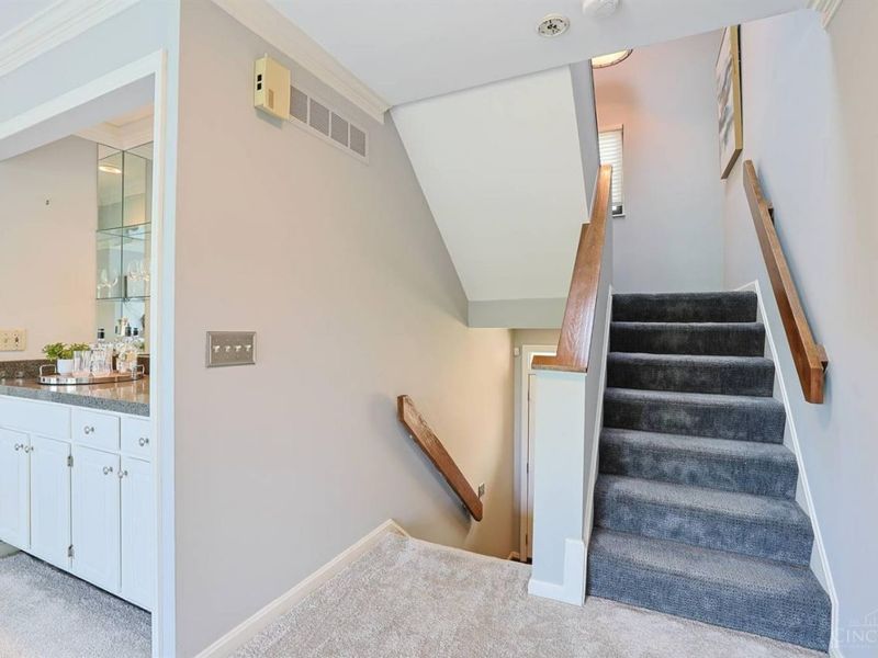 90 Carpenters Ridge, Blue Ash, OH 45241 Photo 2