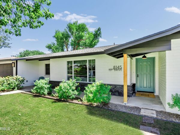 8145 N 1st Drive, Phoenix, AZ 85021