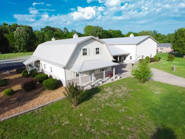 1040 Lone Valley Road, Calvert City, KY 42029