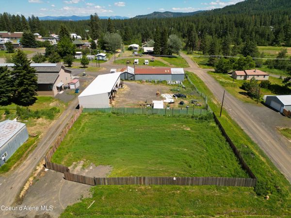 866 E St , Plummer, ID 83851