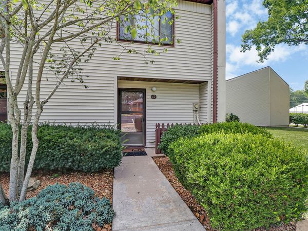 12 Wilshire Heights Dr , Crossville, TN 38558