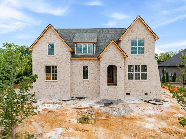 1010 Stone Creek Ln , Lebanon, TN 37087