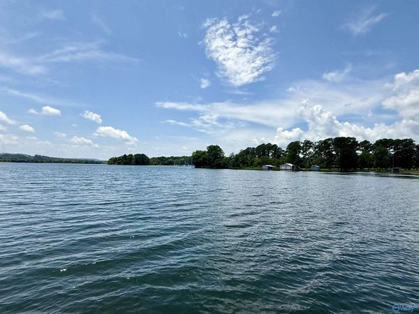 340 Baptist Camp Road, Guntersville, AL 35976