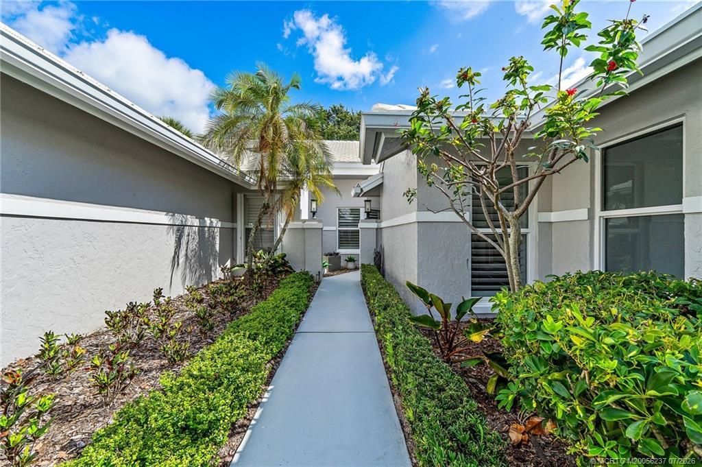2387 SW Foxpoint Way , Palm City, FL 34990 Photo