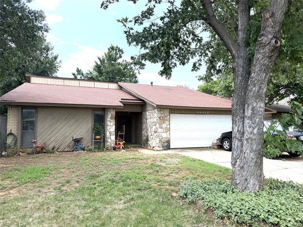 10408 NW 40th Street, Yukon, OK 73099
