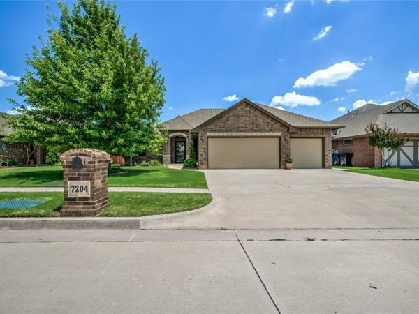 7204 Stinchcomb Drive, Oklahoma City, OK 73132