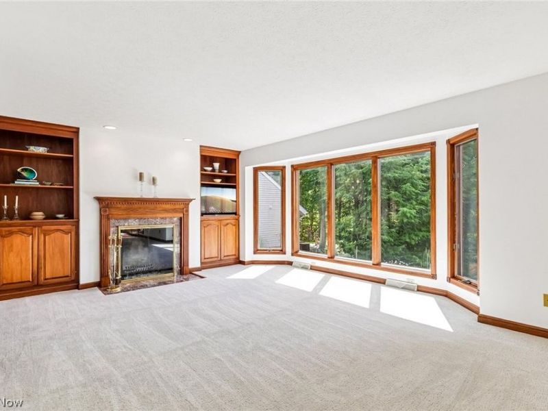 8449 Settlers Passage, Brecksville, OH 44141 Photo 3