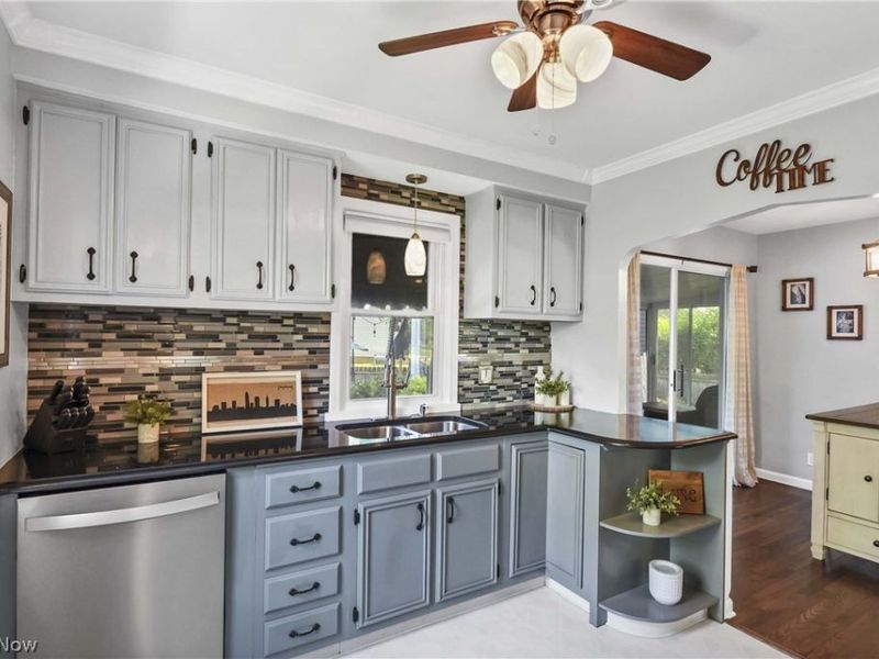 29100 Foote Road, Bay Village, OH 44140 Photo 4