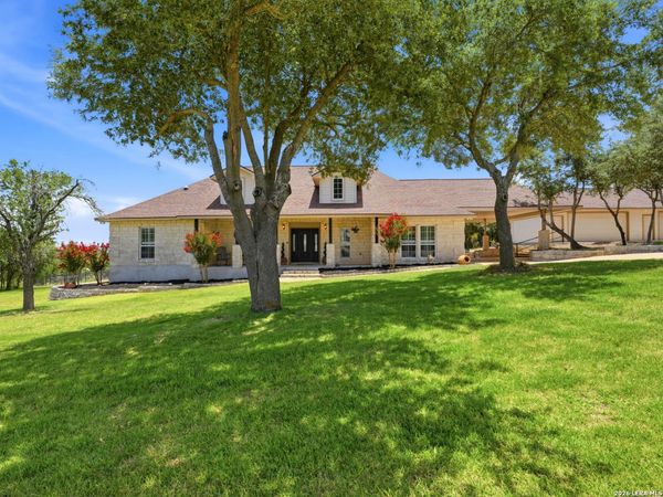 186 SCOUT LN, Spring Branch, TX 78070
