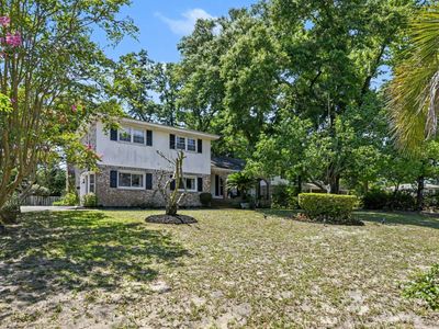 649 Pelzer Drive, Mount Pleasant, SC 29464