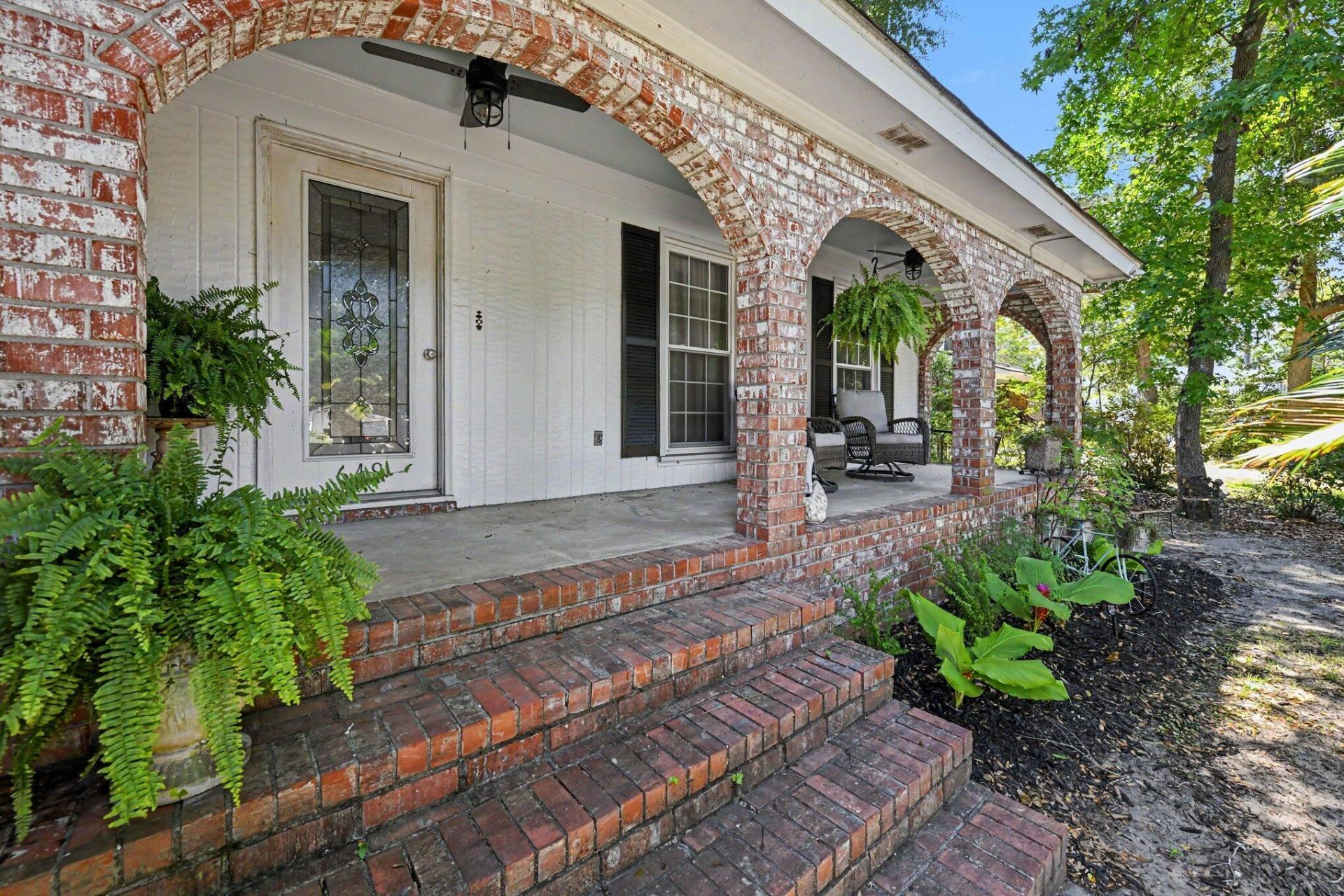 649 Pelzer Drive Photo 4