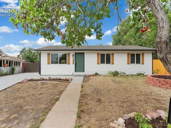 2570 W Anjelina Circle, Colorado Springs, CO 80916
