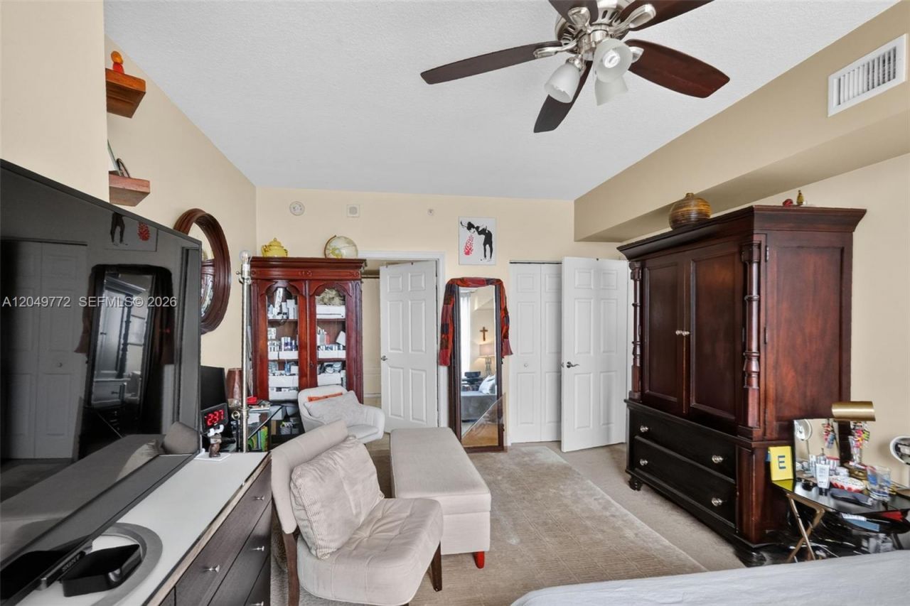888 Douglas , Unit 806, Coral Gables, FL 33134 Photo