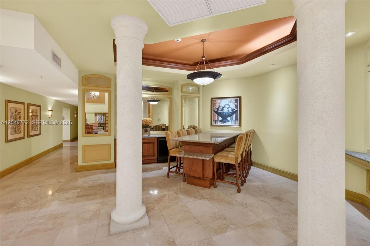 888 Douglas , Unit 806, Coral Gables, FL 33134 Photo