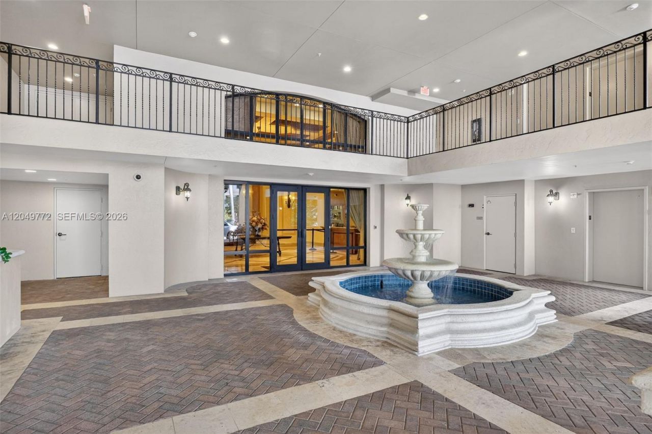 888 Douglas , Unit 806, Coral Gables, FL 33134 Photo