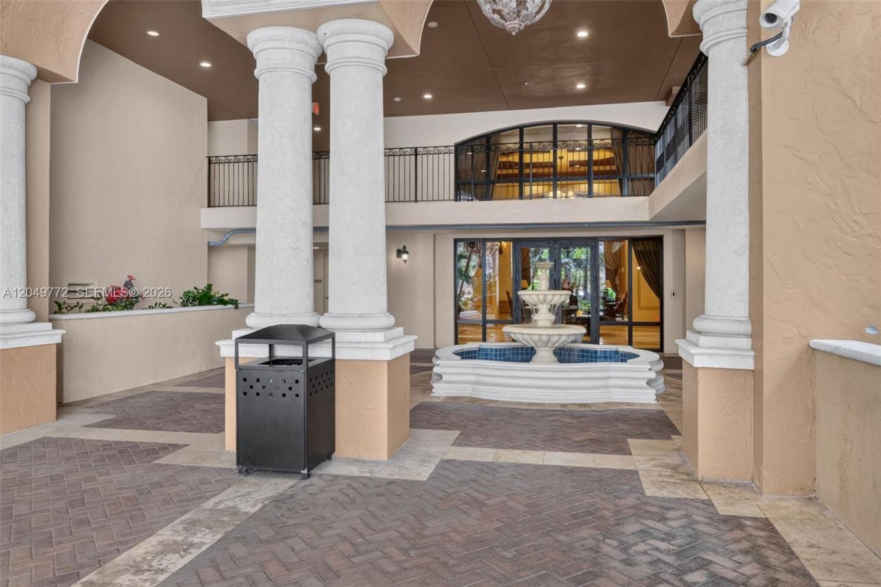 888 Douglas , Unit 806, Coral Gables, FL 33134 Photo