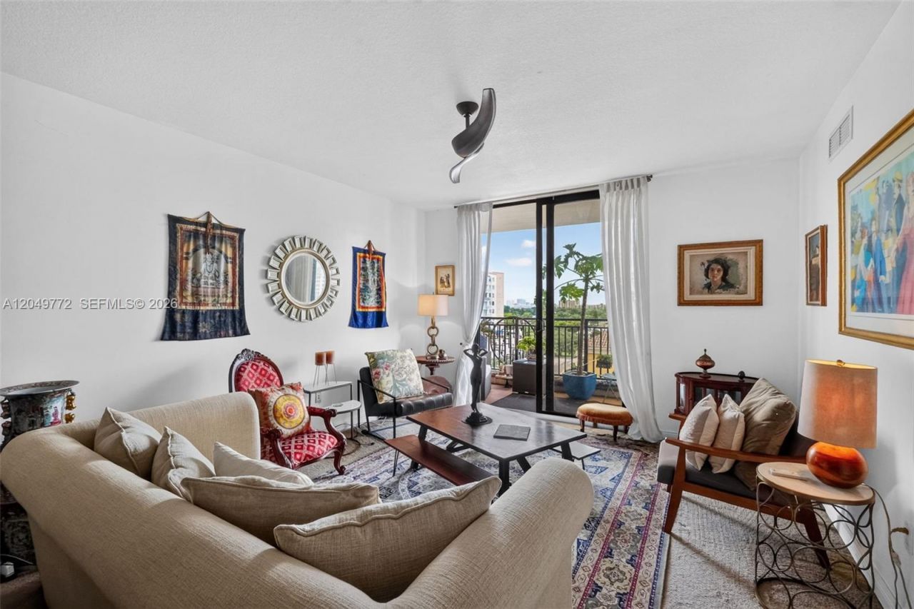 888 Douglas , Unit 806, Coral Gables, FL 33134 Photo