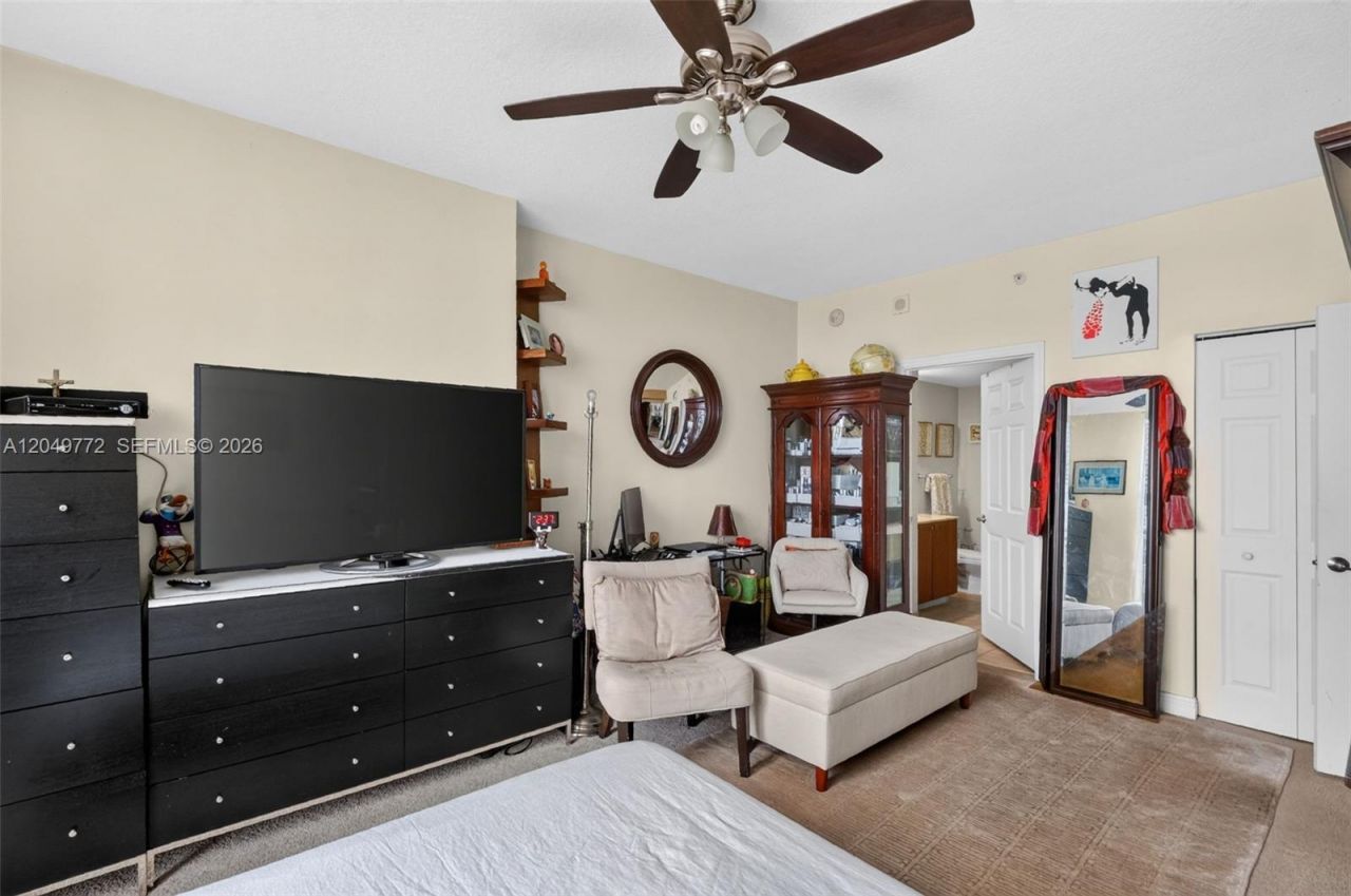 888 Douglas , Unit 806, Coral Gables, FL 33134 Photo