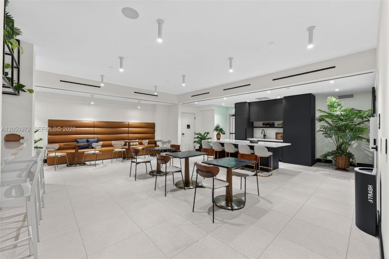 225 N Miami Ave , Unit 308, Miami, FL 33128 Photo