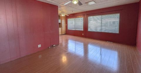 5845 Hobbs Ln, Sacramento, CA 95842 Photo