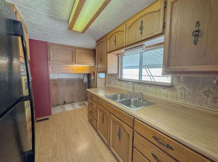 5845 Hobbs Ln, Sacramento, CA 95842 Photo