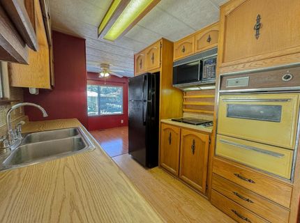 5845 Hobbs Ln, Sacramento, CA 95842 Photo