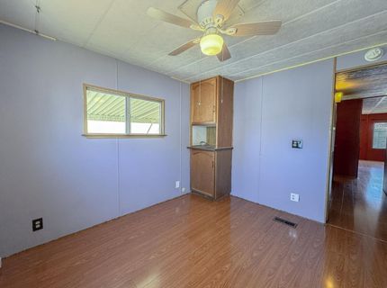 5845 Hobbs Ln, Sacramento, CA 95842 Photo