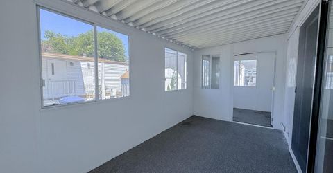 5845 Hobbs Ln, Sacramento, CA 95842 Photo